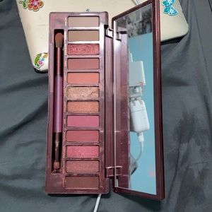 Urban Decay eye palette